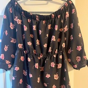 Off the shoulder mini dress, sz M